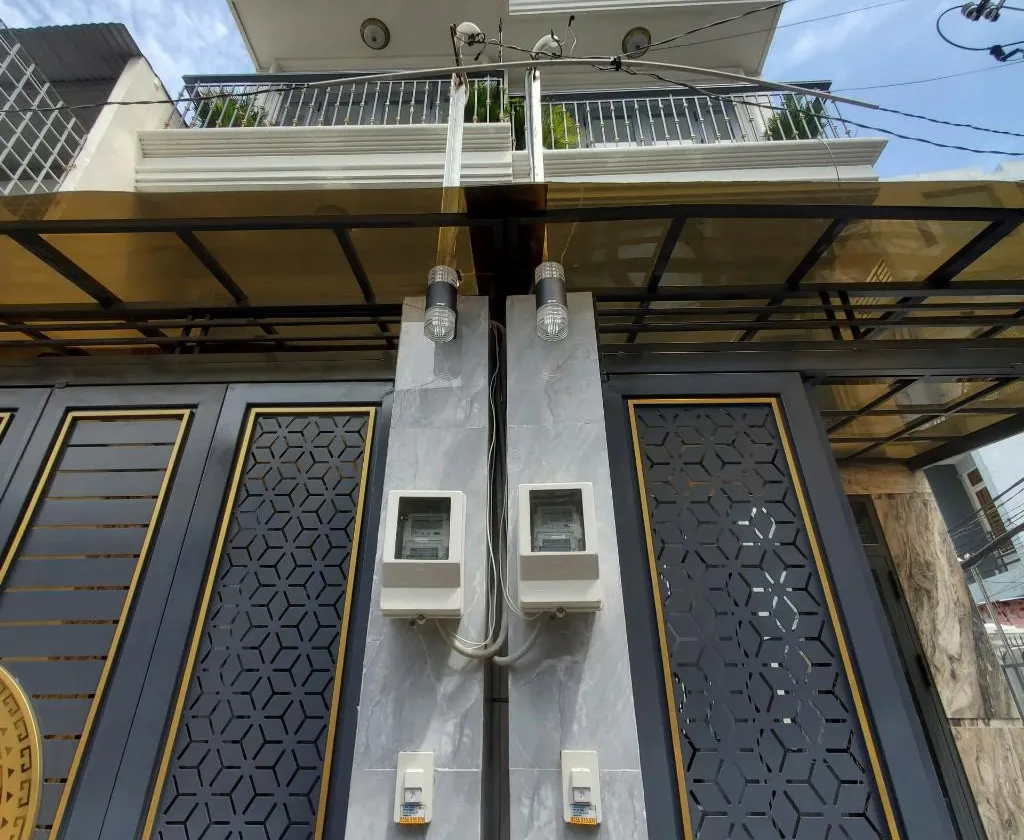 Nhà 4 tầng lô góc hẻm gần đại lộ Quang Trung, diện tích 45.4m²... Bán nhà riêng tại Thông Tây Hội, Hồ Chí Minh 01
