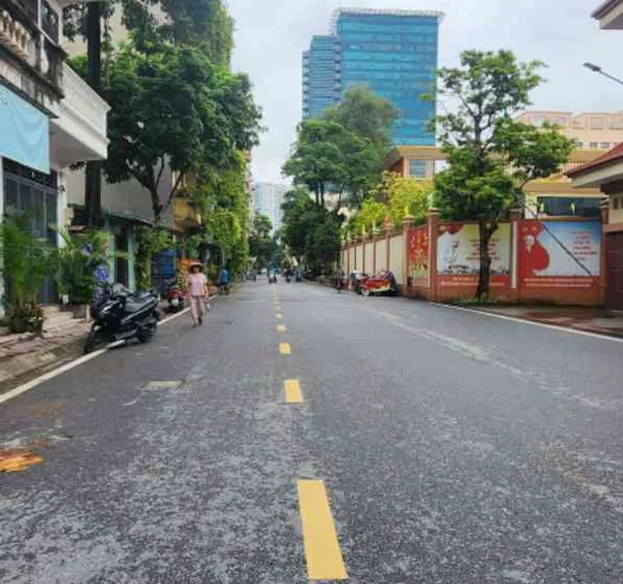 Cơ hội vàng sở hữu nhà mặt phố Hoàng Sâm, lô góc phân lô hiếm có... Bán nhà mặt phố tại Nghĩa Đô, Hà Nội 01