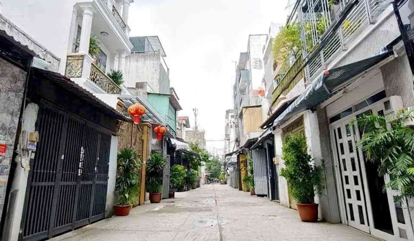 BÁN NHÀ HXH – GẦN AEON TÂN PHÚ – 65M² – 3 TẦNG BTCT – HOÀN CÔNG – NHỈNH 5 TỶ... Bán nhà riêng tại Bình Hưng Hòa, Hồ Chí Minh 01