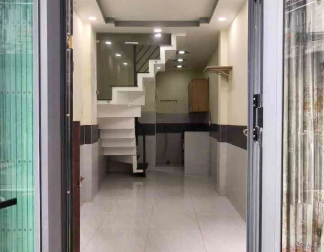 Cơ hội hiếm có sở hữu nhà 2 tầng kiên cố tại Phú Thọ Hòa giá chỉ 2.9 tỷ... Bán nhà riêng tại Phú Thọ Hòa, Hồ Chí Minh 01
