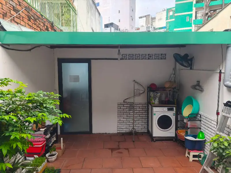 Nhà mặt tiền đường Cống Quỳnh, phường Nguyễn Cư Trinh quận 1... Bán nhà mặt phố tại Cầu Ông Lãnh, Hồ Chí Minh 01