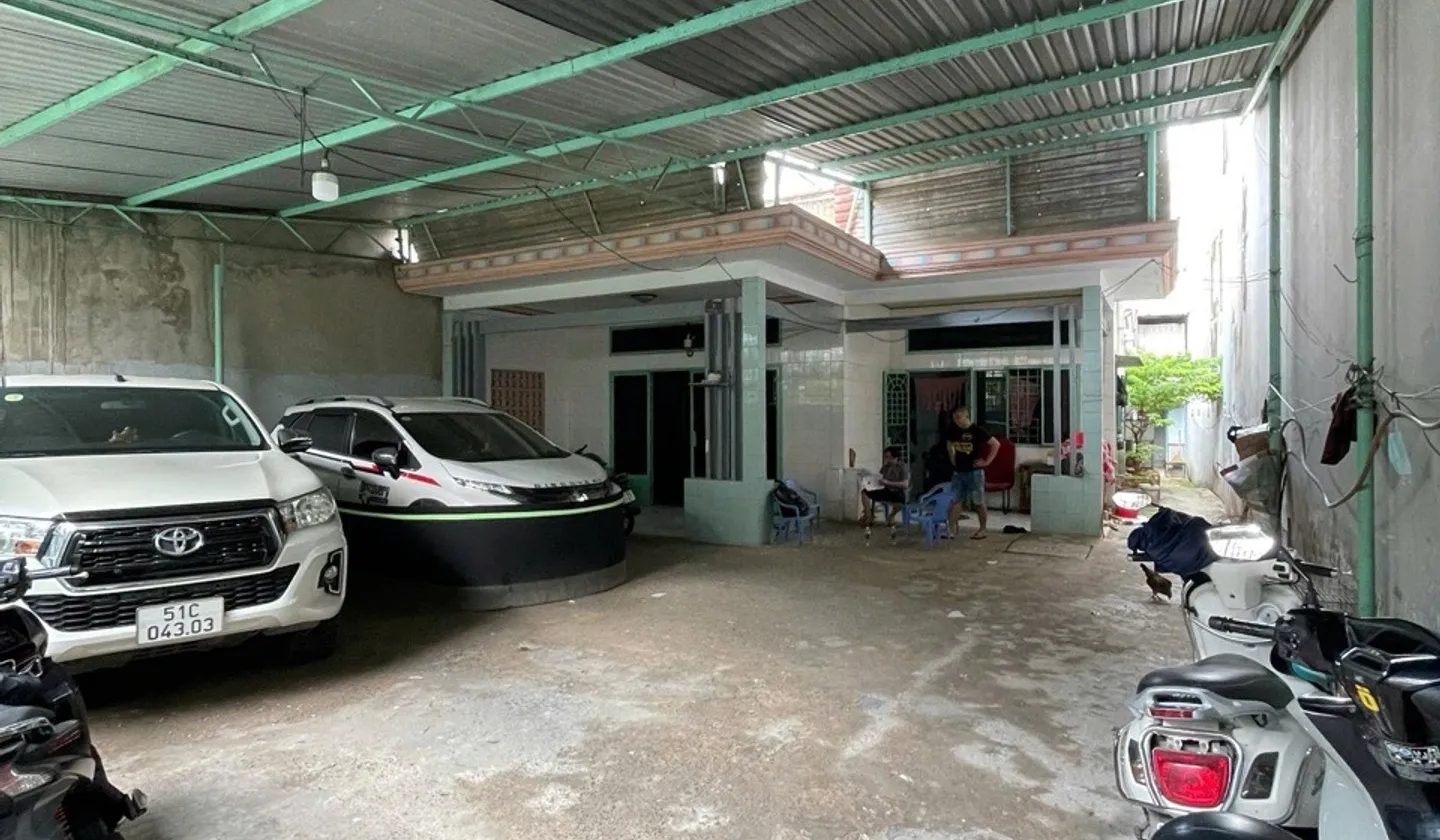 MẶT TIỀN BÙI QUANG LÀ – 117,8M² – CHỈ 8,1 TỶ
📐 Ngang 5m × 24m – diện tích đẹp
🏚️ Nhà cũ... Bán nhà mặt phố tại An Hội Tây, Hồ Chí Minh 01