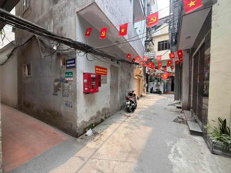 Bán nhà riêng 6 tầng tại phường Từ Liêm, Hà Nội với giá 11.5 tỷ đồng... Bán nhà riêng tại Từ Liêm, Hà Nội 01
