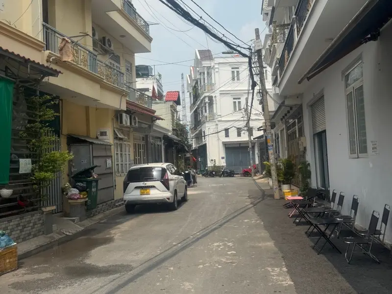 Bán nhà mặt phố Tân Chánh Hiệp 3, 4 tầng, 2 mặt tiền, 13 phòng... Bán nhà mặt phố tại Trung Mỹ Tây, Hồ Chí Minh 01