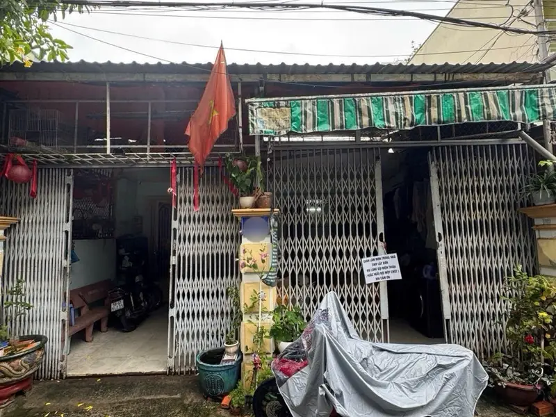 Nhà phố rộng rãi, vị trí vàng giữa trung tâm Sài Gòn... Bán nhà mặt phố tại Đông Hưng Thuận, Hồ Chí Minh 01