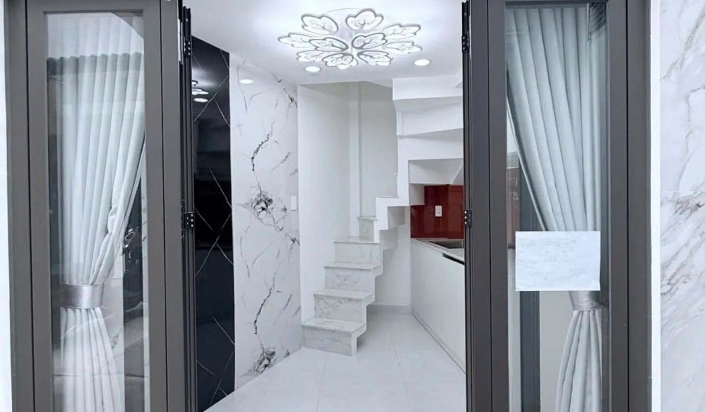 Nhà 3 tầng 2PN 3WC trung tâm Tân Phú giá 1,59 tỷ... Bán nhà riêng tại Tân Phú, Hồ Chí Minh 01