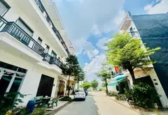 Nhà 3 tầng 4 phòng ngủ tại phường An Phú, Hồ Chí Minh... Bán nhà riêng tại An Phú, Hồ Chí Minh 01