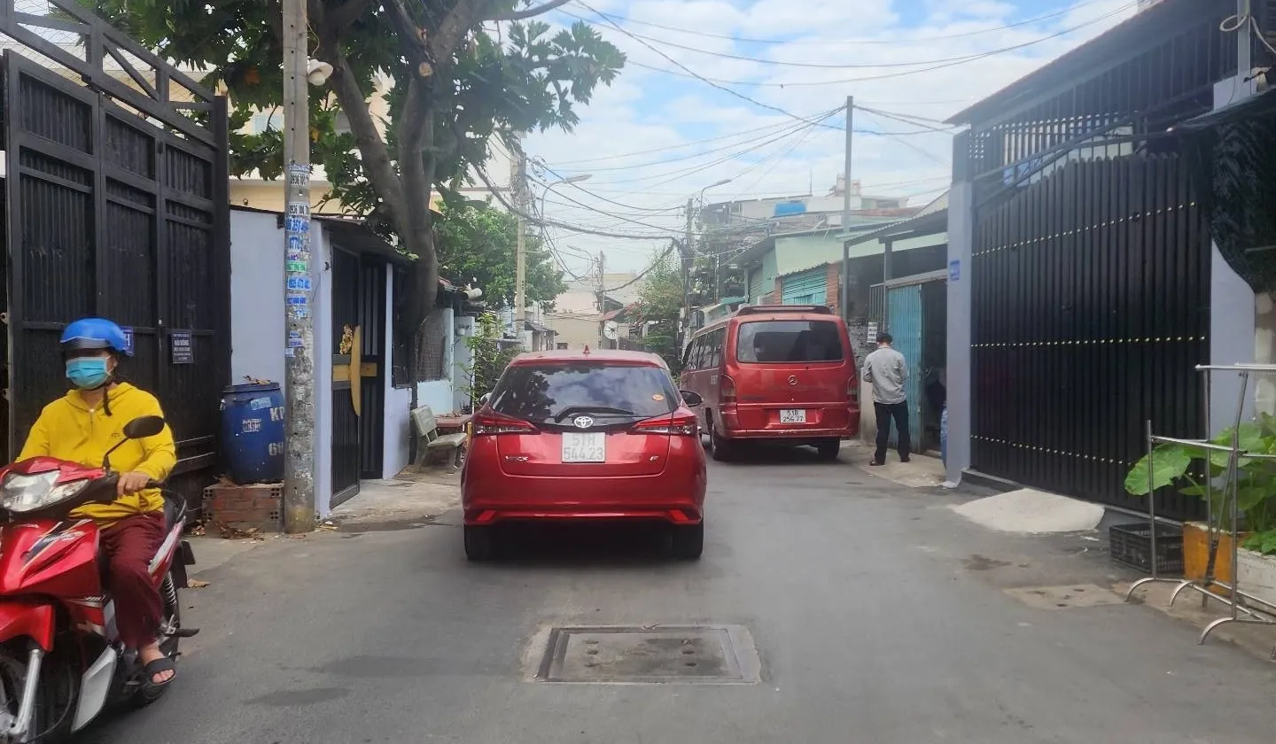 Bán nhà mặt phố tại phường Thới An, Quận 12, mặt tiền rộng 5,1m, gần Lê Thị Riêng... Bán nhà mặt phố tại Thới An, Hồ Chí Minh 01