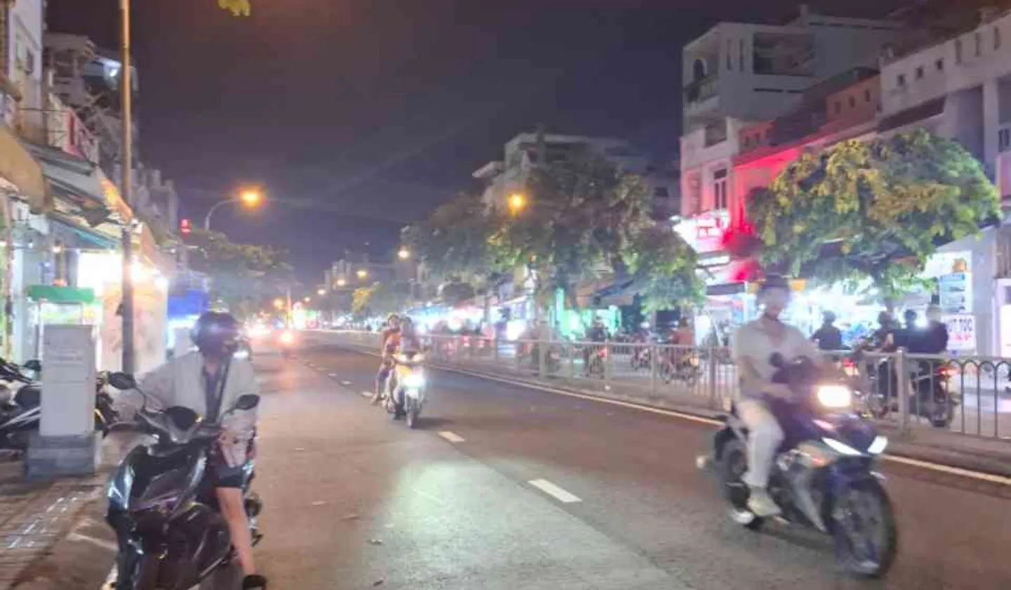 Nhà mặt phố kinh doanh sầm uất, giá hấp dẫn dưới 7 tỷ... Bán nhà mặt phố tại Phú Lâm, Hồ Chí Minh 01