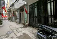 Cơ hội duy nhất sở hữu nhà 4 tầng ngõ thông Thụy Phương giá tốt. Chủ cần bán trong tháng 9... Bán nhà riêng tại Đông Ngạc, Hà Nội 02