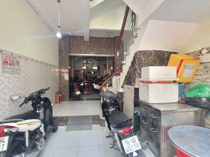 Cơ Hội Vàng Sở Hữu Nhà 4 Tầng Sát Mặt Tiền Trần Bình Trọng Quận 5... Bán nhà riêng tại Chợ Quán, Hồ Chí Minh 01