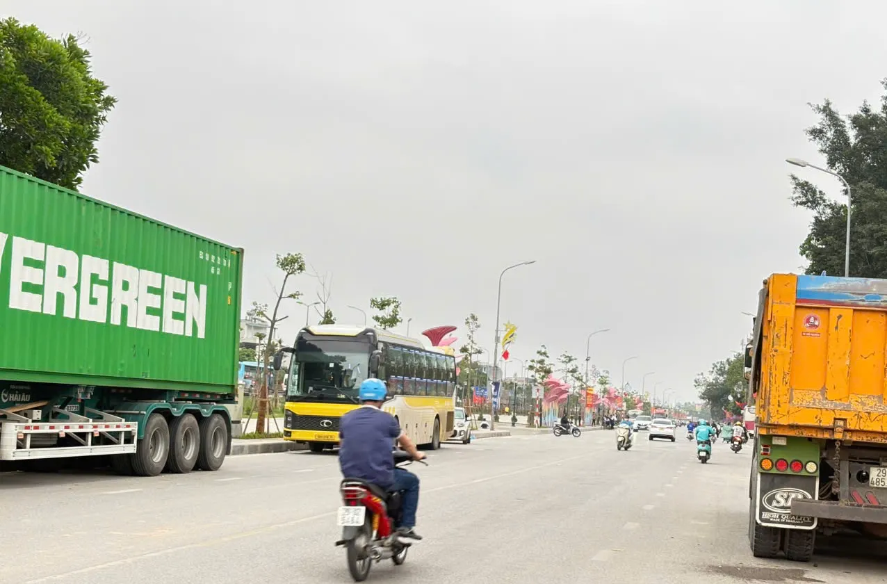 4,x Tỷ- GẦN KCN BẮC THĂNG LONG-ĐƯỜNG VÕ VĂN KIỆT ĐI 2 PHÚT- CẦU THĂNG LONG CÁCH 900M
 Kim Chung... Bán đất tại Thiên Lộc, Hà Nội 01
