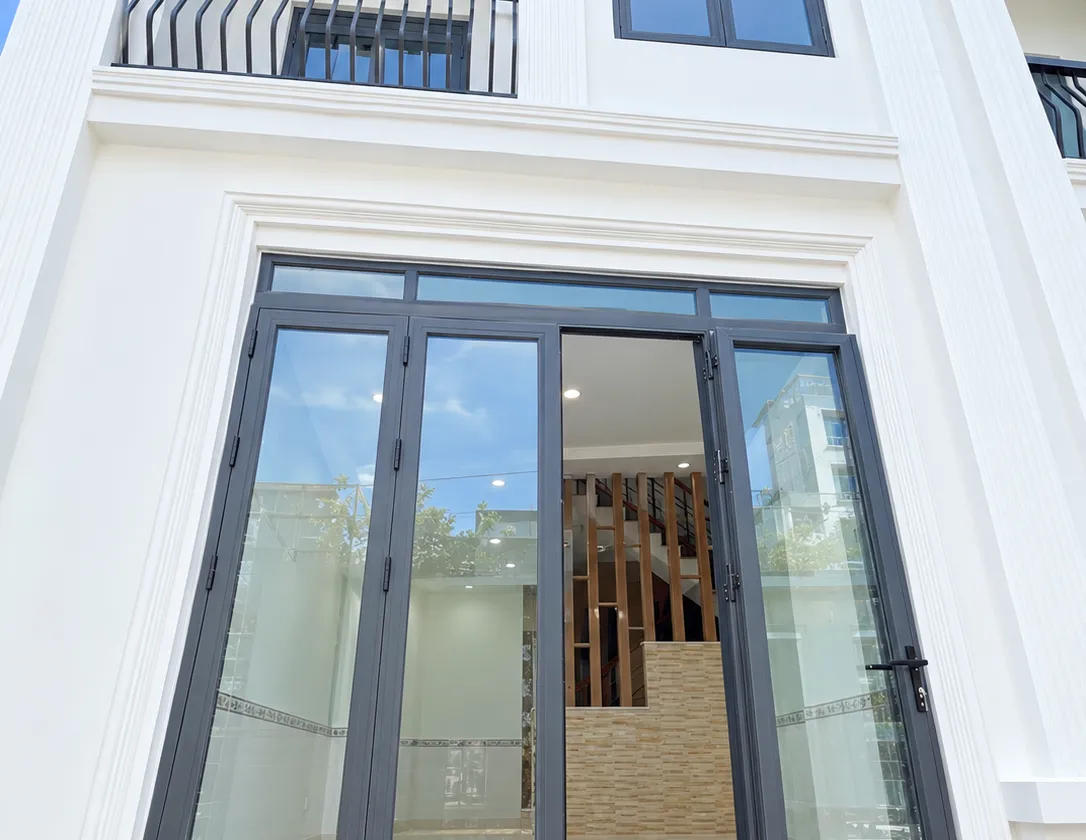 Bình Tân Giáp Tân Phú, Ngay Ngã Tư Bốn Xã - Ngang 5.3, Hẻm 6M, 2 Tầng, CHỈ 5.XTỶ... Bán nhà riêng tại Tân Sơn Nhì, Hồ Chí Minh 01