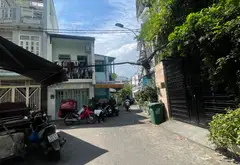 Gần Hồ bơi Vân Đồn - 4 Tầng - 4Pn - Nhỉnh 3 tỷ - Nở hậu... Bán nhà riêng tại Khánh Hội, Hồ Chí Minh 01