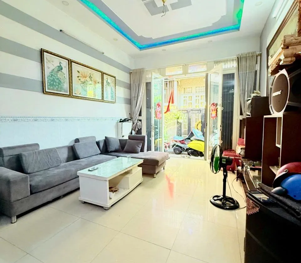 Bán Nhà 4 Tầng Hẻm Xe Hơi Phường Bình Phú, Quận 6 – 50m² – Tặng Full Nội Thất – Chỉ Hơn 5 Tỷ... Bán nhà riêng tại Phú Định, Hồ Chí Minh 01