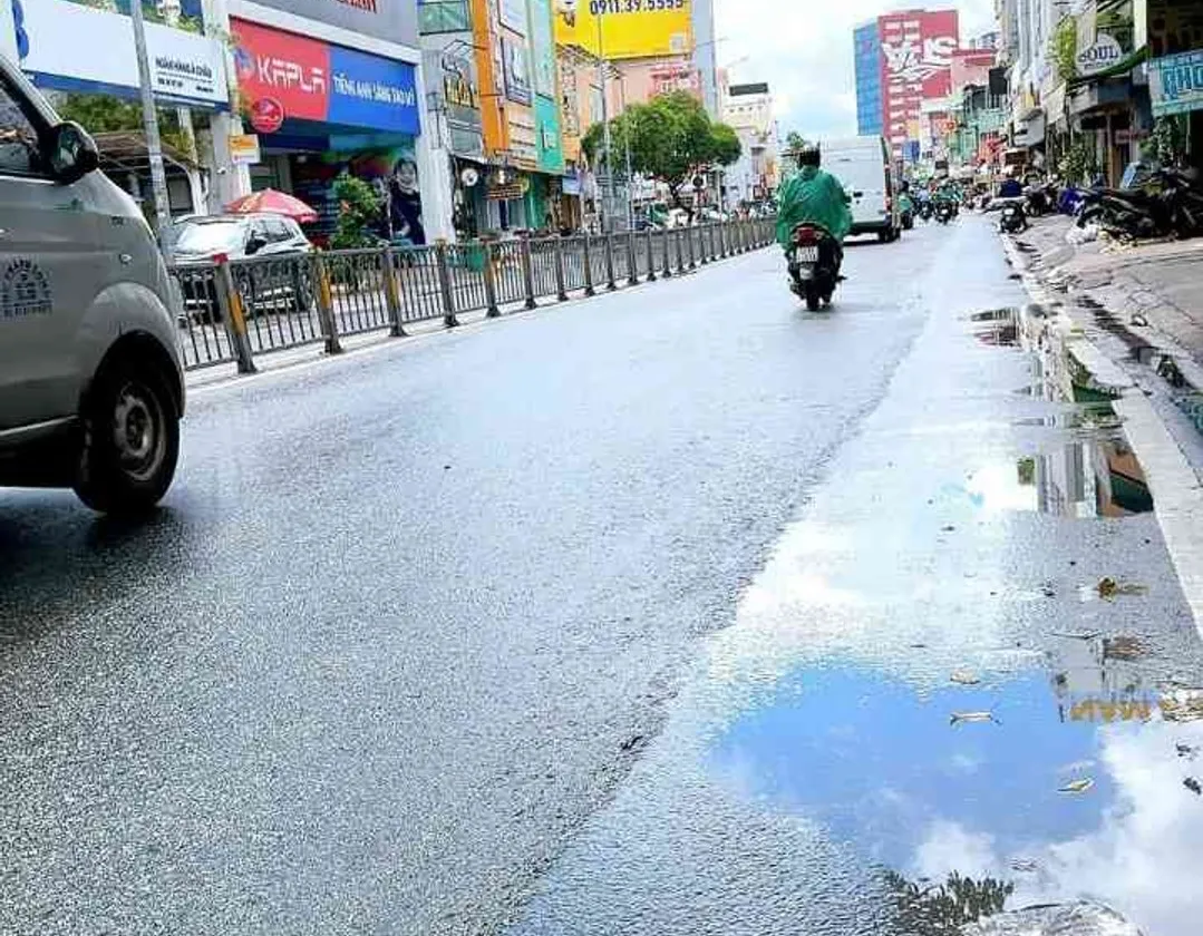 Bán nhà mặt phố 4 tầng tại Hòa Bình, diện tích 45.4 m2, mặt tiền 3.2 m... Bán nhà mặt phố tại Phú Thạnh, Hồ Chí Minh 01