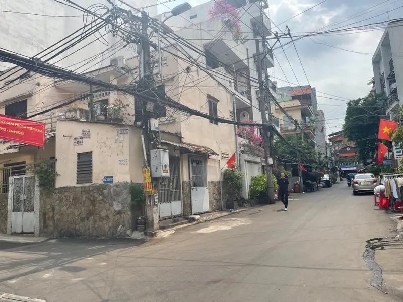 HẺM NHỰA XE TẢI NGAY NƠ TRANG LONG - 90M2 - 6 TẦNG - ĐANG CHO THUÊ CHDV - DÒNG TIỀN 50TR/THÁNG... Bán nhà riêng tại Bình Thạnh, Hồ Chí Minh 01