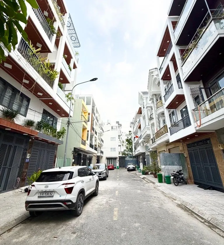 🔥SIÊU HIẾM🔥 💲💲 CHỈ HƠN: 6 TỶ ( TL) 🏠NHÀ CÓ THANG MÁY - 5 TẦNG MỚI XÂY - 60M2 (4x15) - FULL NỘI... Bán nhà riêng tại Thới An, Hồ Chí Minh 01