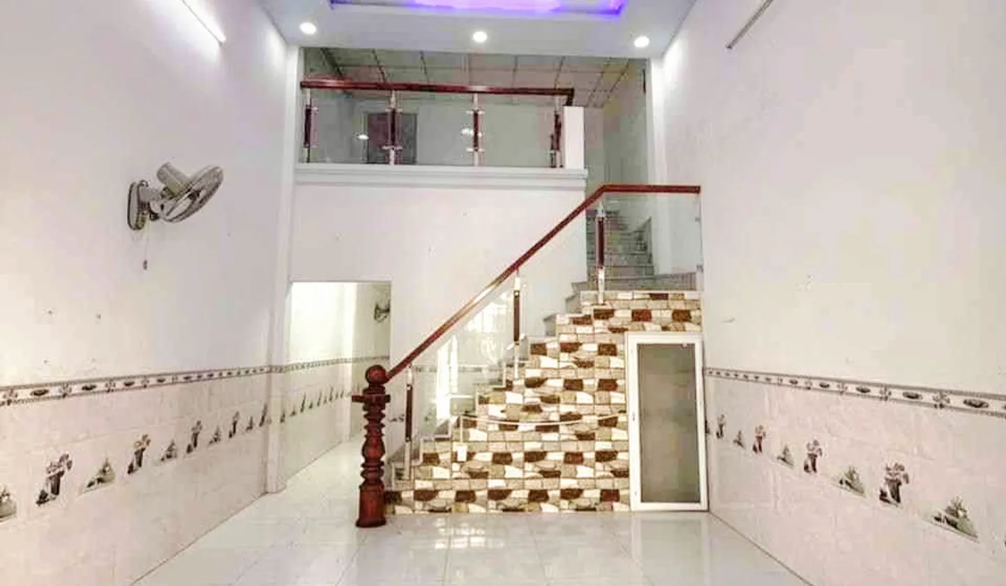 💰CHỈ 3,35 TỶ (TL)
🏠NHÀ HẺM XE HƠI 4M THÔNG CHỮ U_4,1M x 15,5M_NGUYỄN ẢNH THỦ GẦN CHỢ HIỆP THÀNH Q... Bán nhà riêng tại Tân Thới Hiệp, Hồ Chí Minh 01