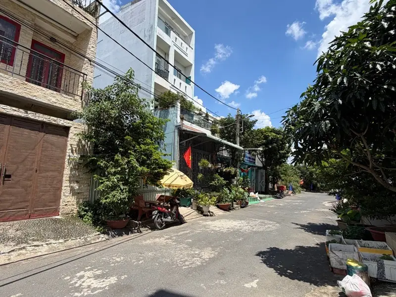 Nhà riêng 4 tầng rộn ràng thu nhập tại Bình Đông, TP HCM... Bán nhà riêng tại Bình Đông, Hồ Chí Minh 01