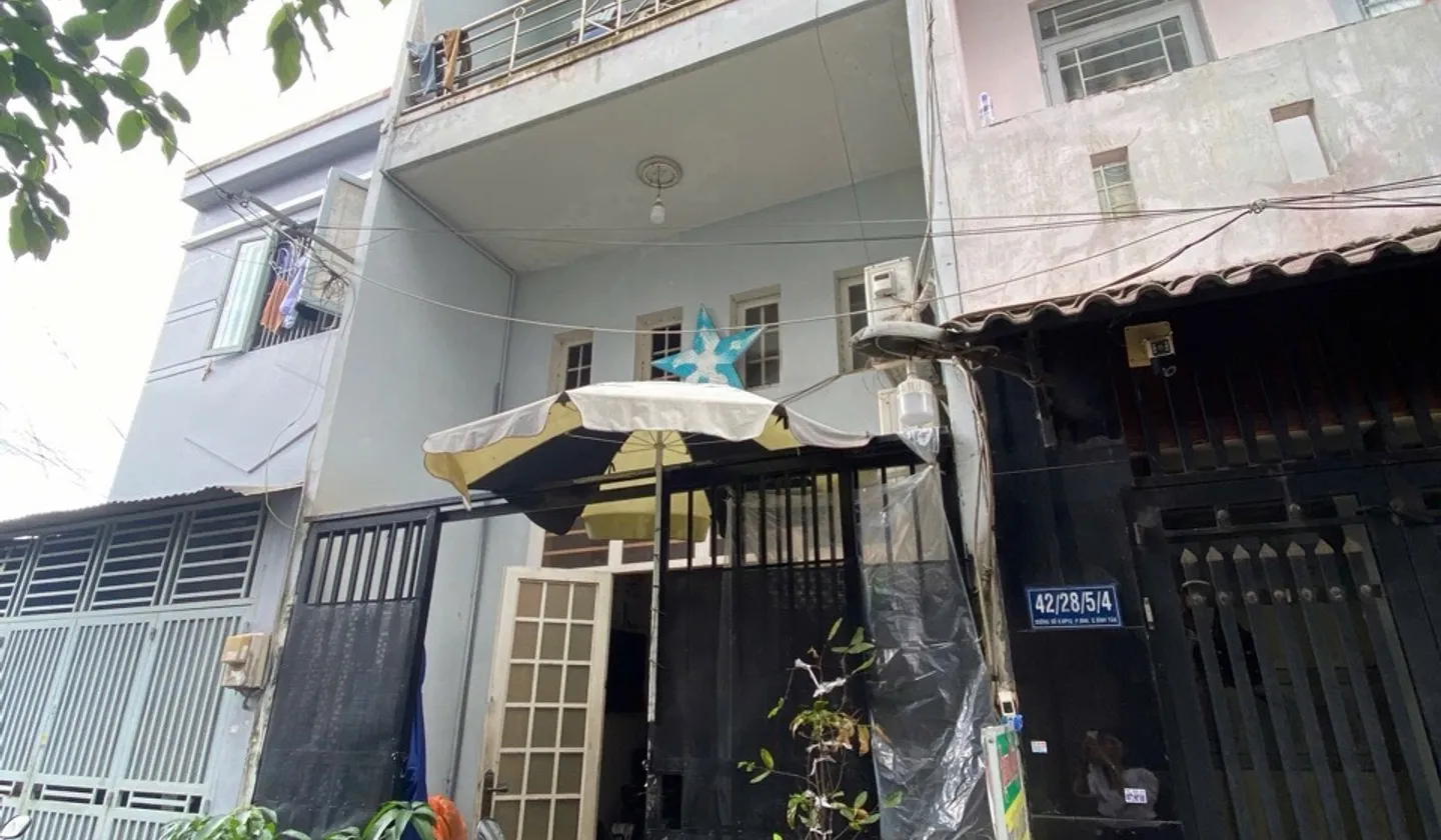 👉BÌNH TÂN- Đường số 9. PHƯỜNG BÌNH HƯNG HÒA $ 3.85 TL
👉DT:49.5 M2 ( 4× 14)
👉Hẻm ô tô 6m thông... Bán nhà riêng tại Bình Hưng Hòa, Hồ Chí Minh 01