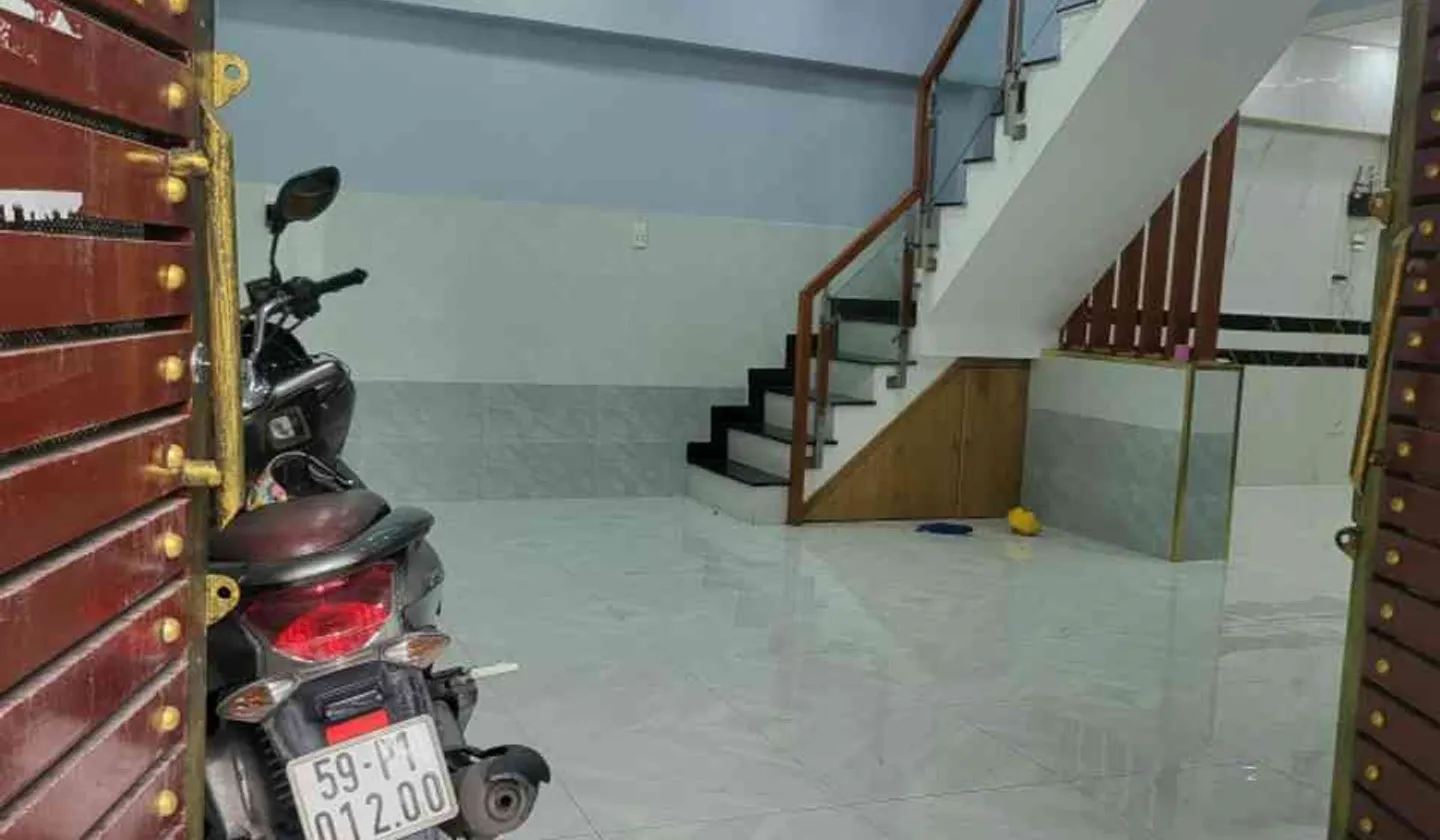 Nhà góc 2 mặt tiền Đồng Đen hẻm xe hơi cực thoáng... Bán nhà riêng tại Tân Bình, Hồ Chí Minh 01