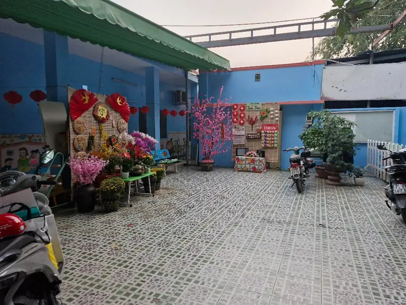 BÁN TRƯỜNG MẦM NON Linh Đông, TP. Thủ Đức-DT: 7,7m × 23,5m – 180m²- CHỈ : 11.5 tỷ TL
✅ Hẻm xe tải t... Bán nhà riêng tại Hiệp Bình, Hồ Chí Minh 01