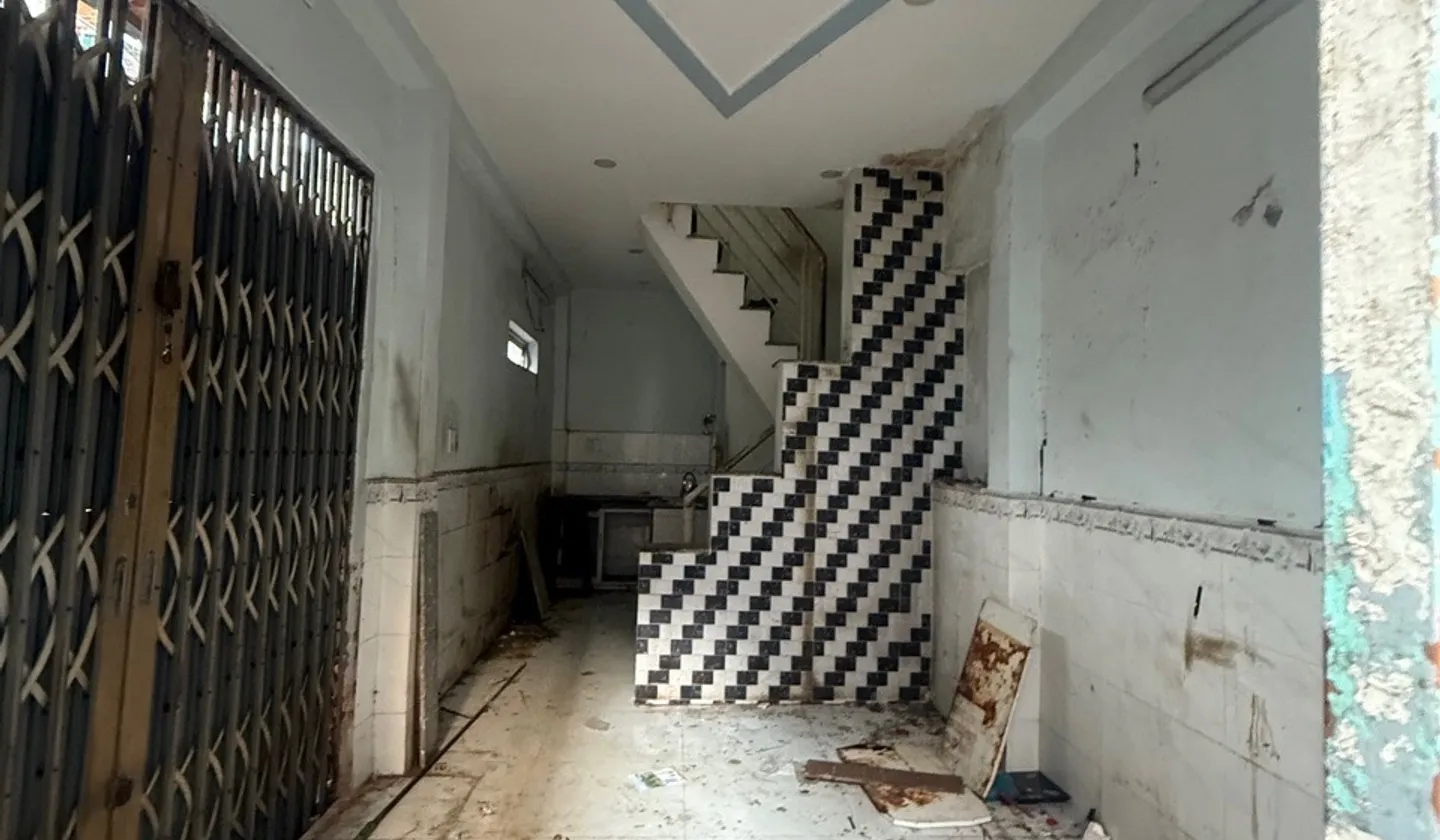 Bán nhà 2 tầng 23m2 hẻm xe hơi Bình Thạnh giá 3,35 tỷ... Bán nhà riêng tại Bình Lợi Trung, Hồ Chí Minh 01