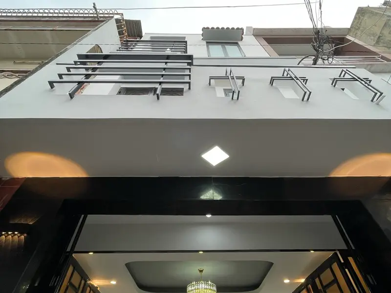 NHÀ 3 TẦNG BTCT -THÁI PHIÊN Q11- 43M² - SỔ VUÔNG & HOÀN CÔNG ĐỦ- CÁCH VÀI BƯỚC RA MẶT TIỀN- 6.98TỶ... Bán nhà mặt phố tại Minh Phụng, Hồ Chí Minh 01