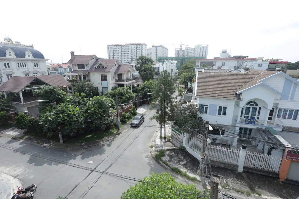 Giảm thêm 2 tỷ, lô góc 4 tầng, diện tích 177.5m2 tại KDC Sầm Uất... Bán nhà mặt phố tại Bình Tân, Hồ Chí Minh 01