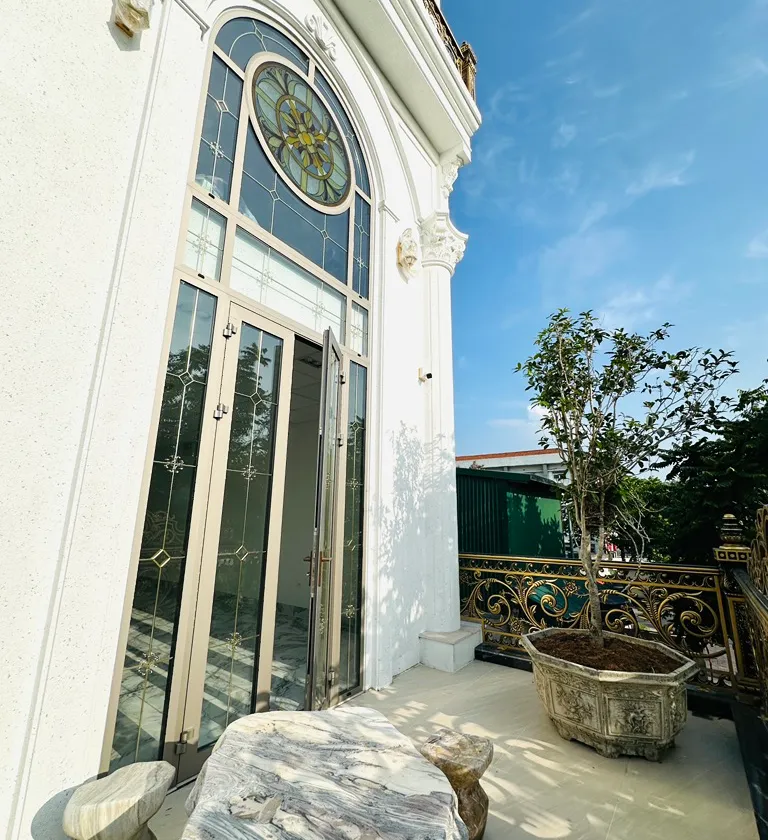 Nhà mặt phố 8 tầng thang máy, gara ô tô, view công viên hồ tại Long Biên... Bán nhà mặt phố tại Long Biên, Hà Nội 01