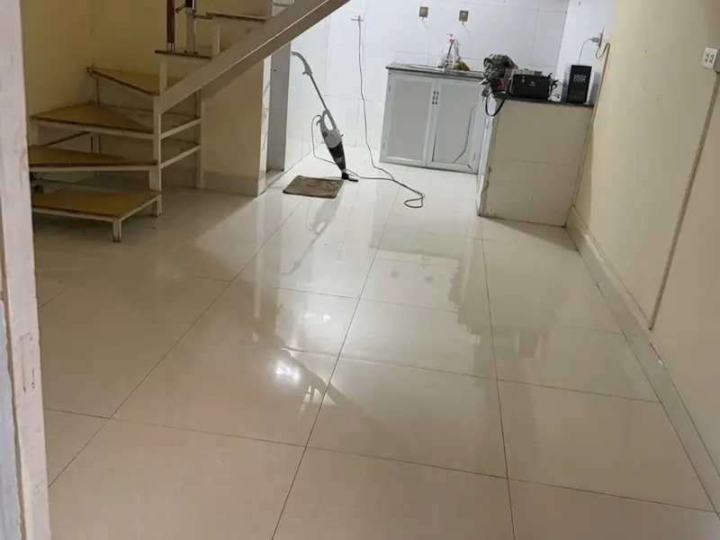 Nhà 2,5 tầng diện tích gần 25m² trung tâm, ngõ rộng xe máy tránh thoải mái... Bán nhà riêng tại Lê Chân, Hải Phòng 01