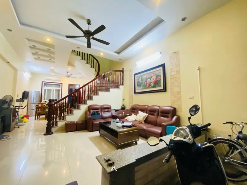 Nhà 4 Tầng Rộng Rãi Ở Bồ Đề - Sẵn Sàng Về Ở... Bán nhà riêng tại Bồ Đề, Hà Nội 01