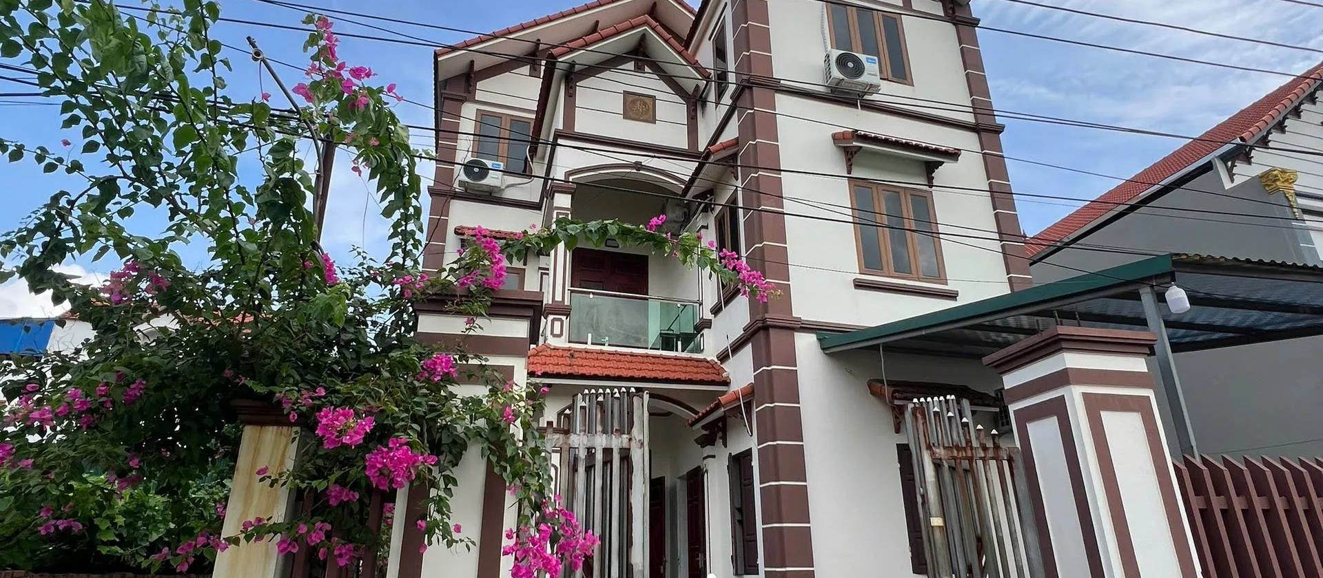 BÁN NHÀ LÔ GÓC VIEW HỒ ĐIỀU HÒA –TRỊNH XÁ - VĂN LÂM- HƯNG YÊN 125M2 - MT 8.8M - NHỈNH 6 TỶ... Bán owner_side tại Tân Hưng, Hưng Yên 01