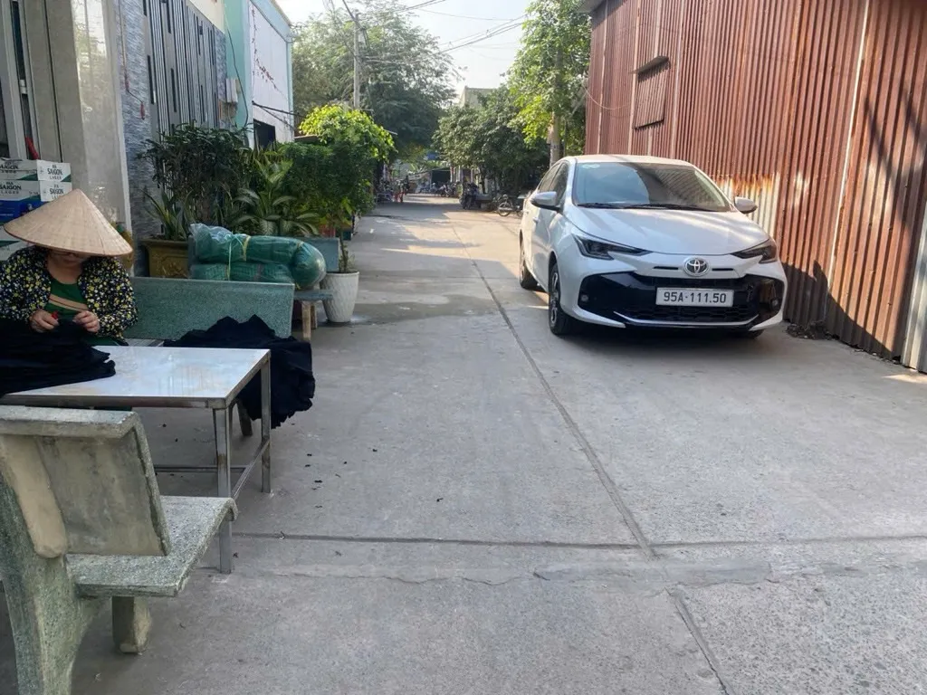 CHÍNH CHỦ BÁN 🔥 NHÀ 2 TẦNG – 2 MẶT HXH 6M – 226M² – NGANG 8M 🔥 SÁT KDC VĨNH LỘC... Bán owner_side tại Bình Tân, Hồ Chí Minh 01
