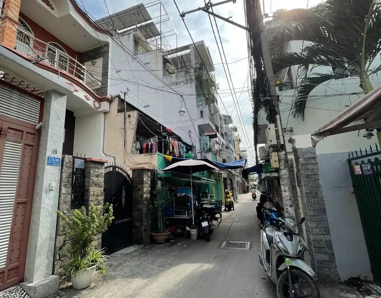 Bán nhà riêng Quận 4, diện tích 108m2, hướng Đông Nam, giá 9.2 tỷ... Bán nhà riêng tại Xóm Chiếu, Hồ Chí Minh 01