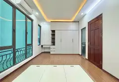 Nhà 5 tầng mới đẹp, 4 phòng ngủ, sẵn nội thất. Ngõ thoáng gần ô tô.... Bán nhà riêng tại Hoài Đức, Hà Nội 03