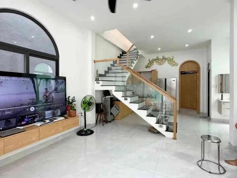 Nhà đẹp 2 mê 2 tầng
Diện tích khủng gần 90m
trung tâm phường Thanh Khê, gần đường, gần biển...... Bán nhà riêng tại Thanh Khê, Đà Nẵng 01