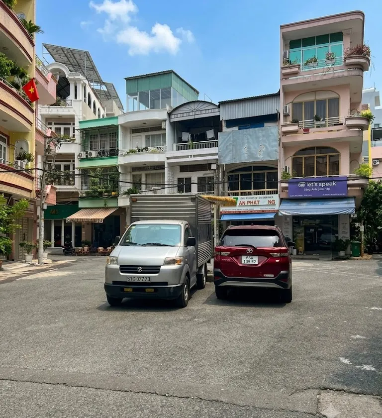 HIẾM ! BÁN NHÀ 5 TẦNG, 6 PN, MẶT TIỀN KD ĐƯỜNG 10M THÀNH THÁI, TT QUẬN 10, HOÀN CÔNG ĐỦ... Bán nhà riêng tại Hòa Hưng, Hồ Chí Minh 01