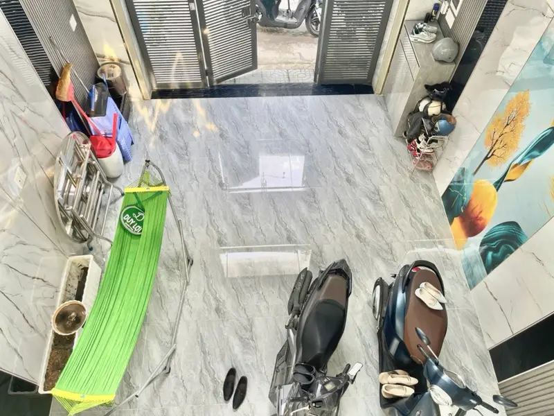 Nhà đẹp 5 tầng siêu xịn tại Trung Mỹ Tây, giá cực hấp dẫn... Bán nhà riêng tại Trung Mỹ Tây, Hồ Chí Minh 01