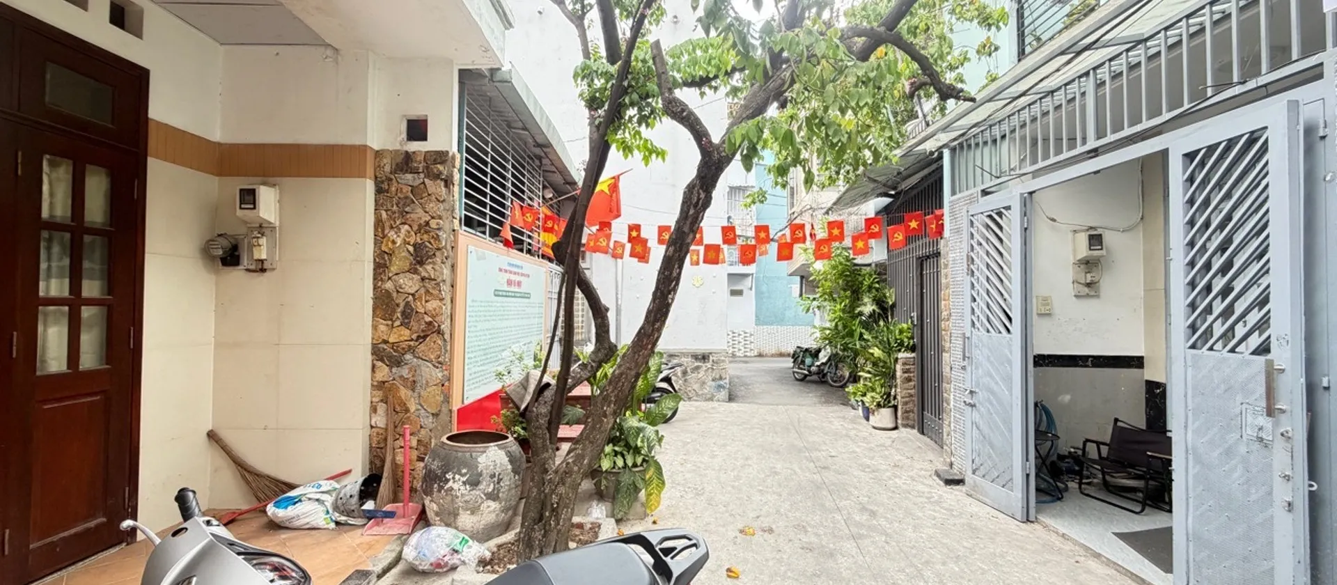 Nhà 122m2 hẻm oto sát mặt tiền, cơ hội hiếm tại Phường Hạnh Thông... Bán nhà riêng tại Hạnh Thông, Hồ Chí Minh 01