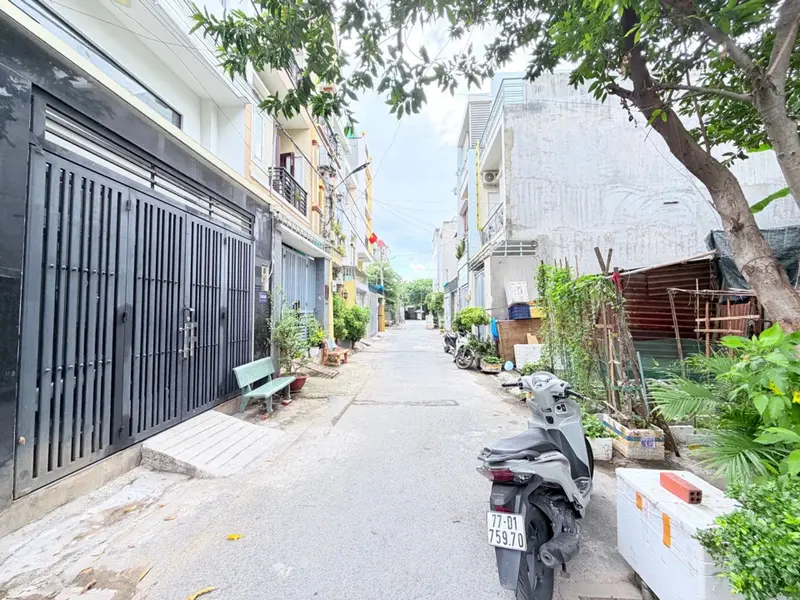 Nhà Linh Đông - 3 tầng 52m2 phường Hiệp Bình giá 6.8 tỷ, hướng Đông Nam... Bán nhà riêng tại Hiệp Bình, Hồ Chí Minh 01