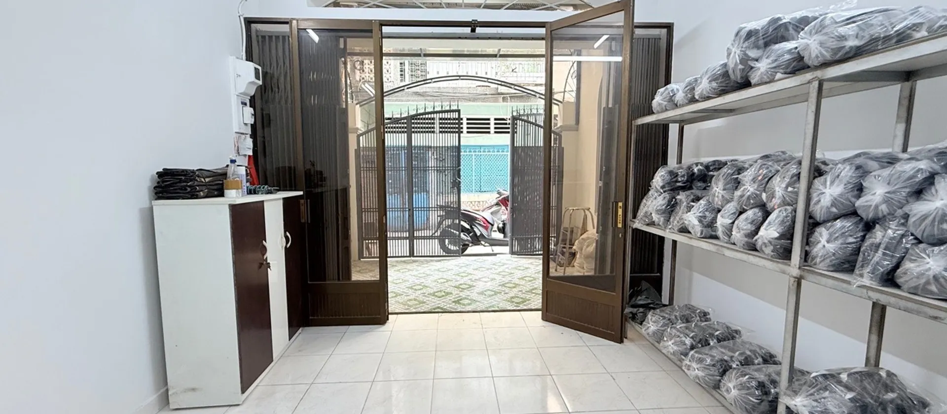 Nhà 3 tầng 66m2 gần chợ Tân Bình, giá tốt 9.1 tỷ... Bán nhà riêng tại Tân Hòa, Hồ Chí Minh 01