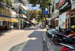 Nhà mặt phố Huỳnh Thúc Kháng, trung tâm Hải Châu, 2 tầng, thuận tiện kinh doanh... Bán nhà mặt phố tại Hải Châu, Đà Nẵng 02