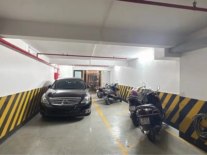 Toà Nhà Văn Phòng Sang Trọng Kết Hợp Ở ngay Nguyễn Văn Cừ... Bán nhà mặt phố tại Bồ Đề, Hà Nội 01