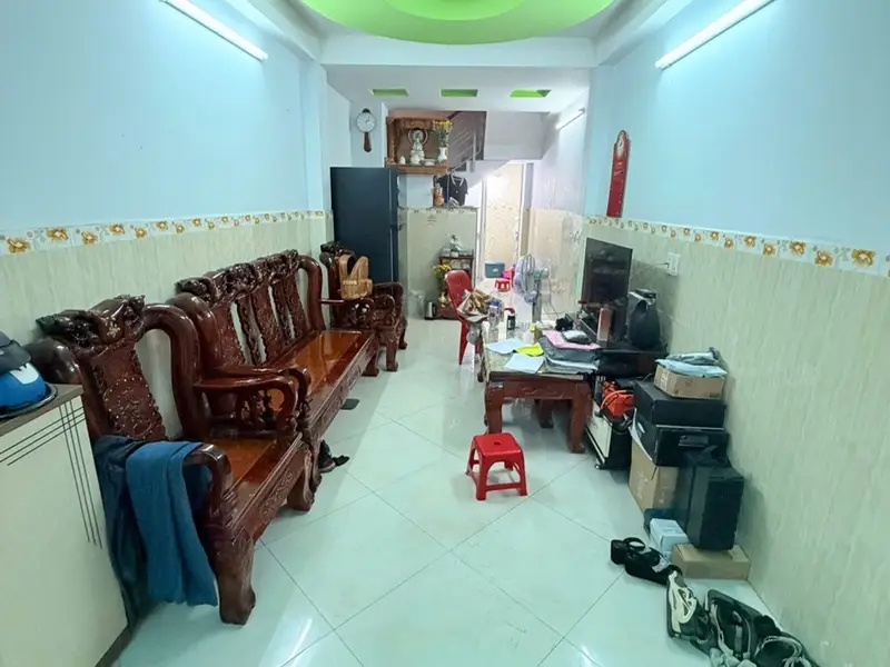 ✅Diện tích 5 x 18 (90m2)
✅kết cấu 1 trệt 3 lầu 6pn 5wc 
✅vị trí cực đẹp, ngay góc ngã 4 kdc Phước K... Bán nhà riêng tại Vườn Lài, Hồ Chí Minh 01