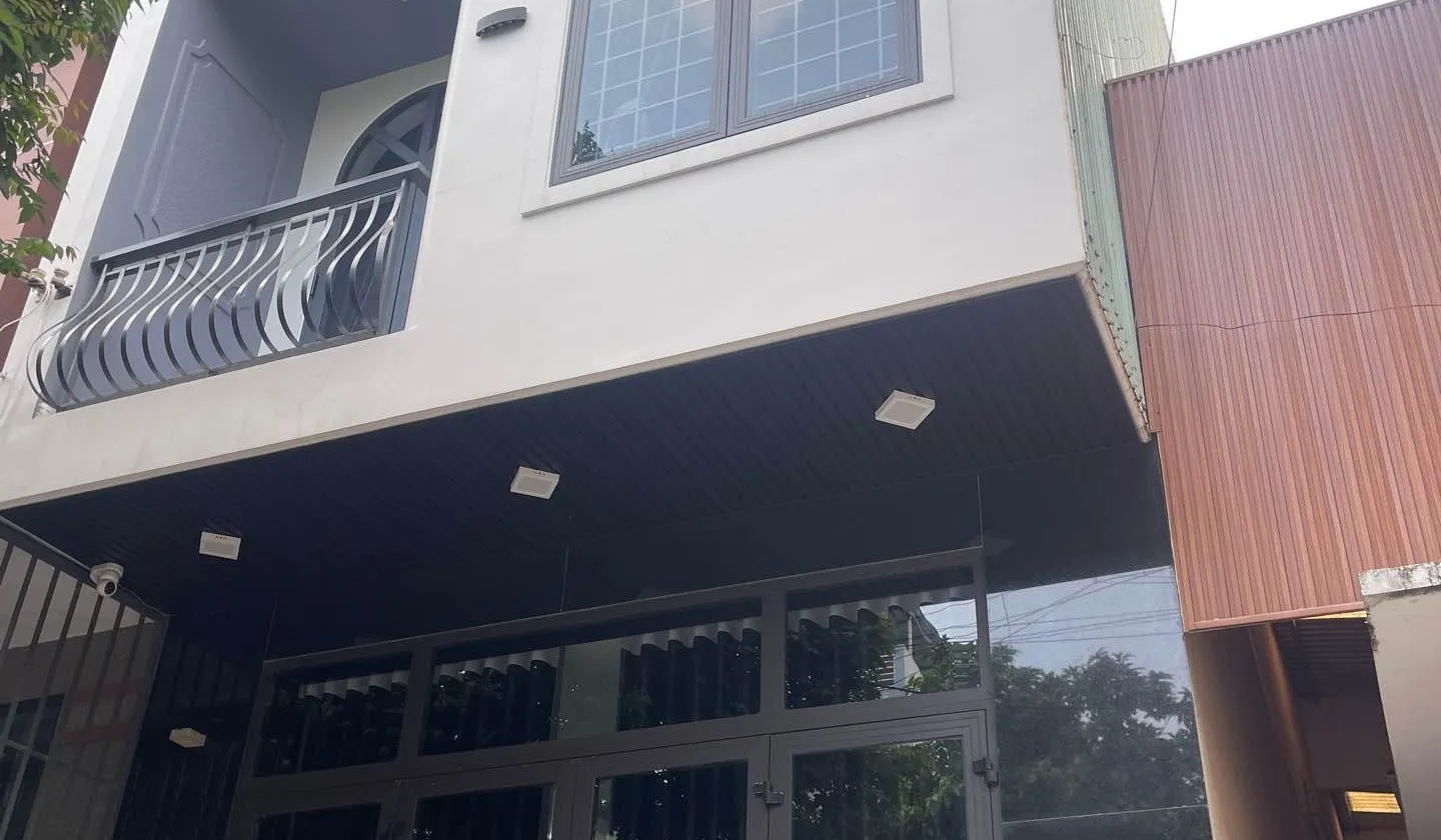 Bán nhà mặt phố tại quận Ngũ Hành Sơn, Đà Nẵng, diện tích 80m2, mặt tiền 5m... Bán nhà mặt phố tại Ngũ Hành Sơn, Đà Nẵng 01