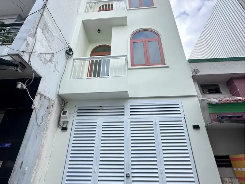 Nhà đẹp 3 tầng view thoáng, xe tải vào tận nhà tại Đô Đốc Long... Bán nhà riêng tại Phú Thọ Hòa, Hồ Chí Minh 01