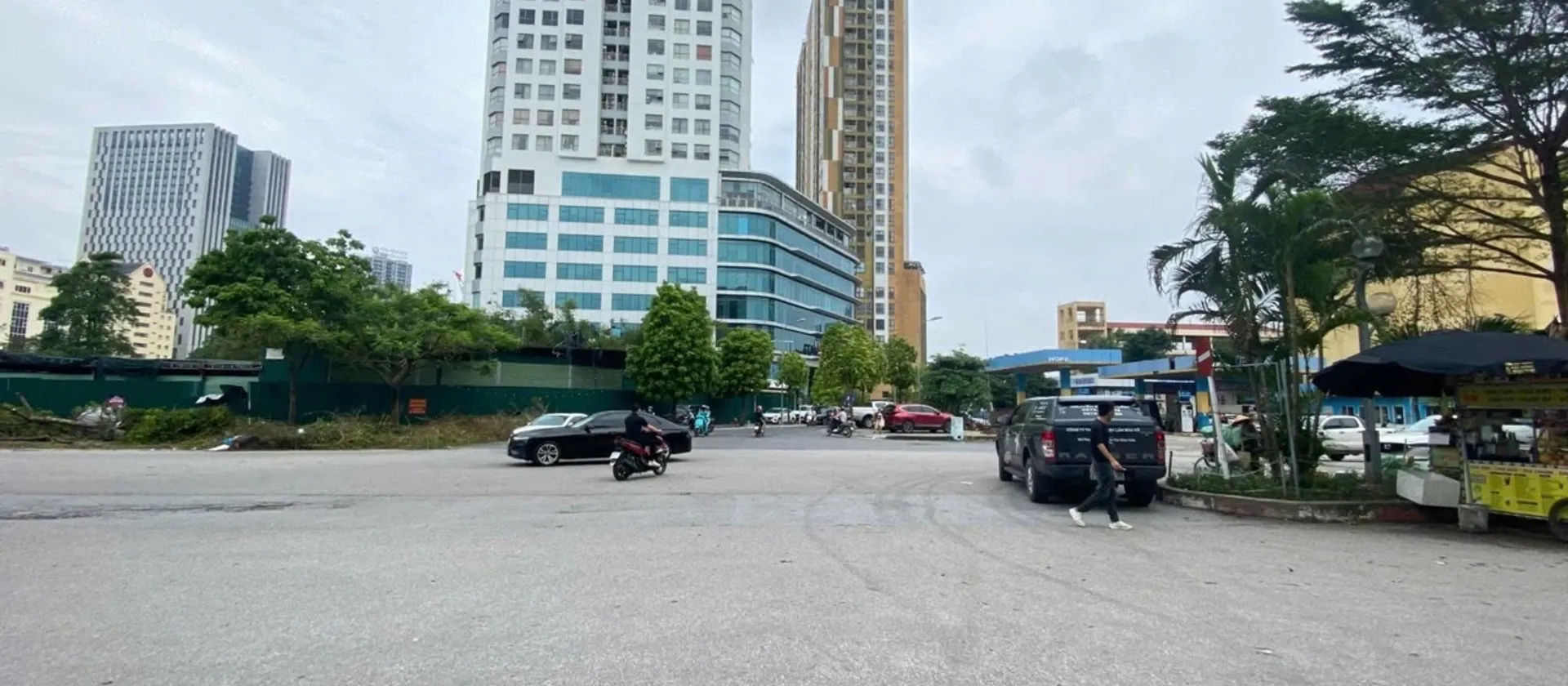MP Đắc Địa Cầu Giấy
Đường rộng 40m kết nối Vành đai 2 sang vành đai e... Bán nhà mặt phố tại Yên Hòa, Hà Nội 01