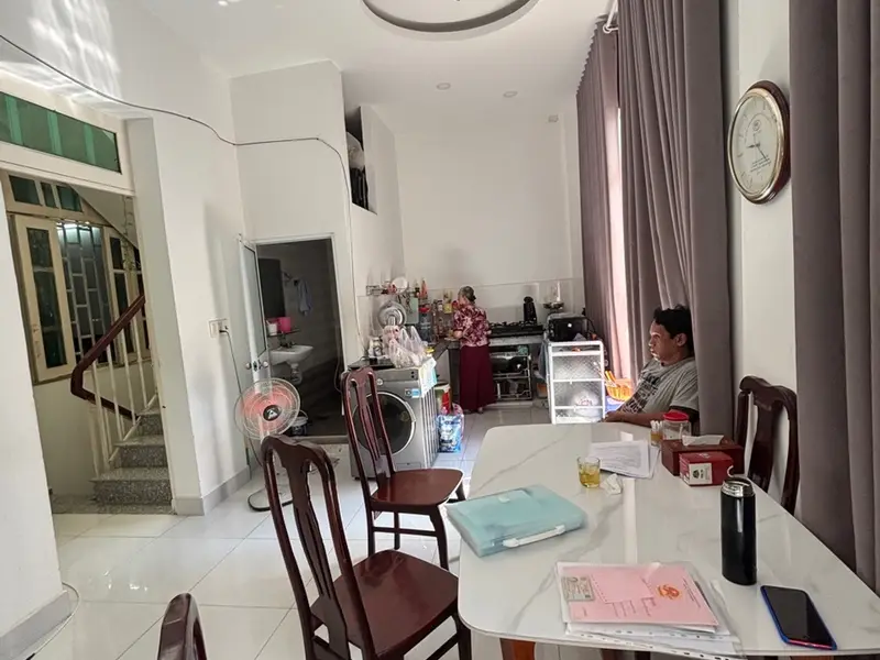 Bán nhà mặt phố 90m2 tại Quận 6, mặt tiền rộng 9m... Bán nhà mặt phố tại Phú Lâm, Hồ Chí Minh 01